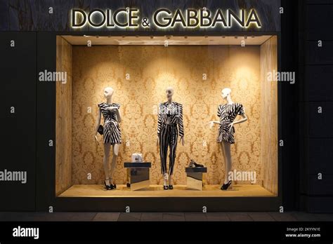 dolce gabbana fabrica cina|dolce & gabbana women's.